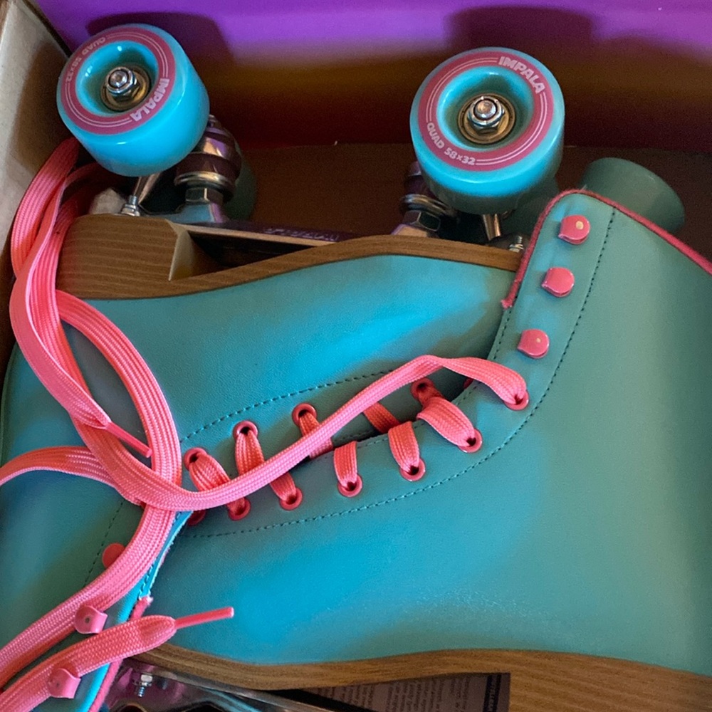 Impala Rollerskates, new in box